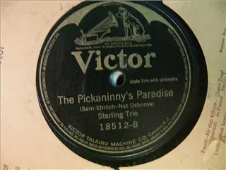 small_victor 18512 b.webp